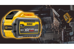 Szerezzen ingyen akkumulátort a DeWALT gépekhez!