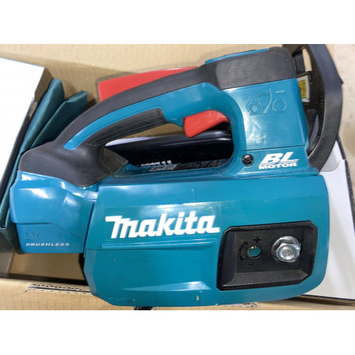Makita DUC254CZ akkus láncfűrész 25cm, Li-ion LXT 18V (akku és töltő nélkül)