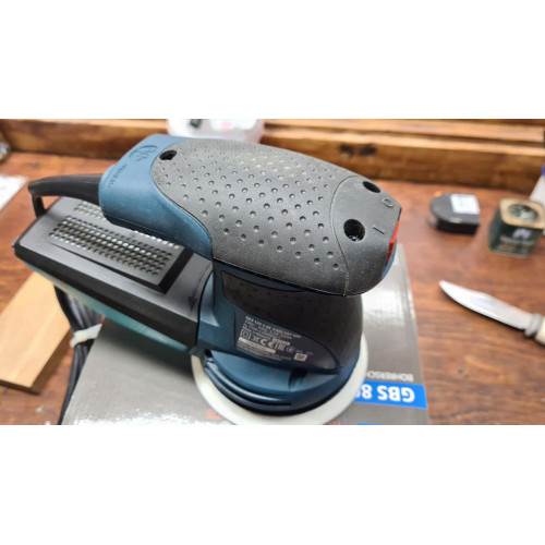 KIÁRUSÍTÁS Bosch GEX 125-1 AE Excenter csiszoló (250W/125mm) 0601387500 HASZNÁLT
