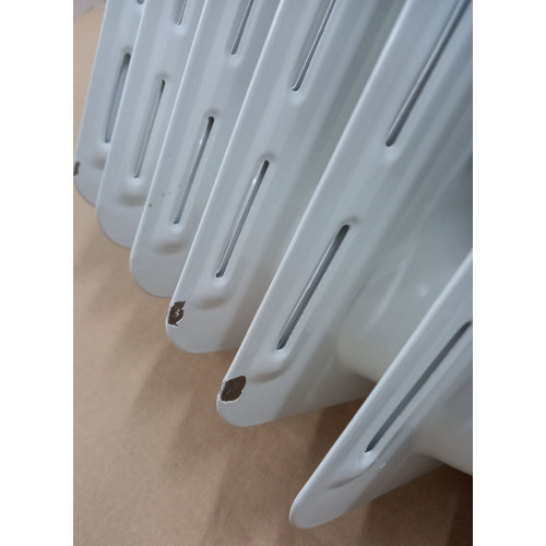 KIÁRUSÍTÁS SENCOR SOH 3209WH elektromos olajradiátor 41008520 SÉRÜLT