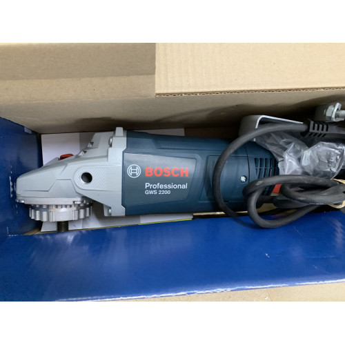 KIÁRUSÍTÁS BOSCH GWS 2200 Sarokcsiszoló 06018C1120 SZERVIZELT