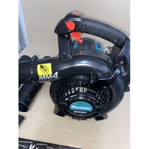 Makita BHX2501 Benzines légseprű/lombfúvó 4-ütemű (PB252.4)