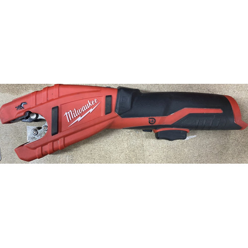 Milwaukee C12 PC-0 Akkus rézcsővágó 4933411920