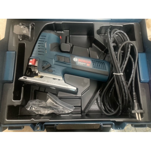 KIÁRUSÍTÁS BOSCH GST 160 CE Professional Szúrófűrész L-BOXX, 0601517000 KARCOS KOFFER