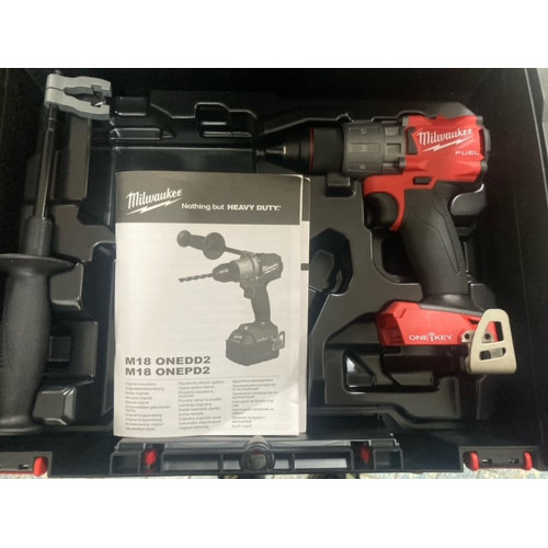 KIÁRUSÍTÁS Milwaukee M18 ONEDD2-0X Akkus fúró-csavarozó, HD Koffer 4933464524 SZERVIZELT