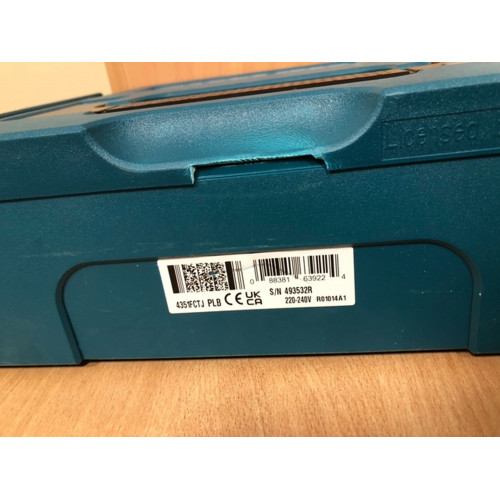 KIÁRUSÍTÁS Makita 4351FCTJ szúrófűrész, 720W, MAKPAC 1 SÉRÜLT KOFFER