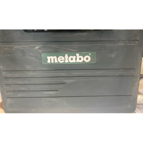 KIÁRUSÍTÁS Metabo 600147500 MH 5 Vésőkalapács SDS-max, 1100W KARCOS KOFFER