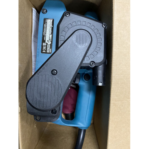 Makita 9911 Szalagcsiszoló 457x76mm, 650W