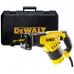 DeWALT DWE357K-QS Kompakt kardfűrész 1050W, koffer