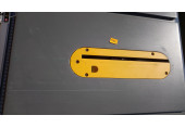 KIÁRUSÍTÁS DeWALT asztali fűrész 2000W, 250 mm DWE7492 SZERVIZELT