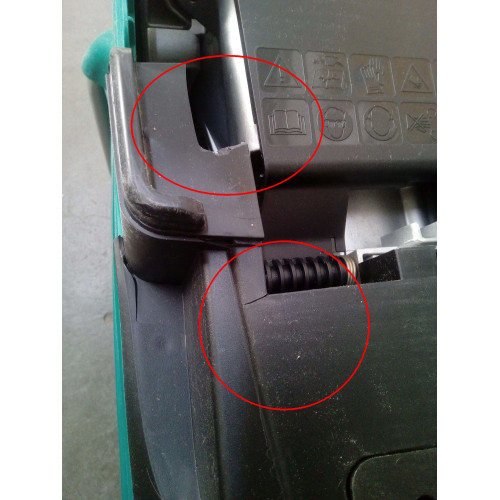 KIÁRUSÍTÁS Bosch AXT 25 TC Elektromos aprító 0600803300 SÉRÜLT