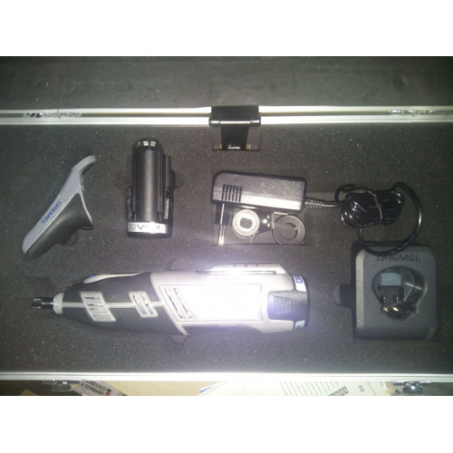 KIÁRUSÍTÁS DREMEL MS20 asztali motoros fűrész F0138220JK SÉRÜLT