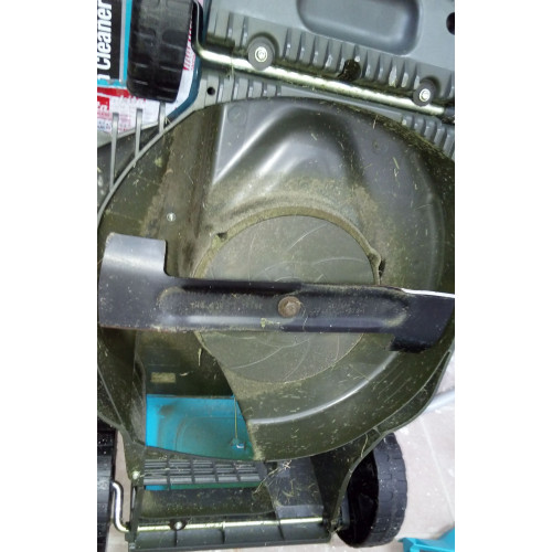 KIÁRUSÍTÁS GARDENA PowerMax Li-40/32 akkumulátoros fűnyíró 5033-55 HASZNÁLT