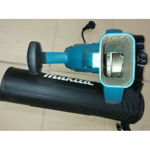 KIÁRUSÍTÁS Makita UB0801V elektromos lombfúvó/szívó 1650W HASZNÁLT