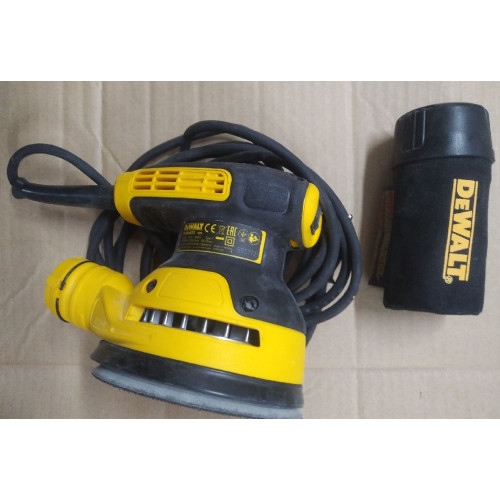 KIÁRUSÍTÁS DeWALT DWE6423 Excentercsiszoló 125 mm SZERVIZELT