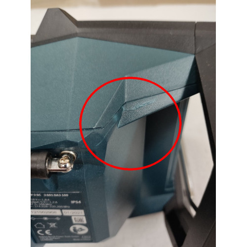 KIÁRUSÍTÁS BOSCH GPB 18V-2 SC Rádió 06014A3100 SÉRÜLT