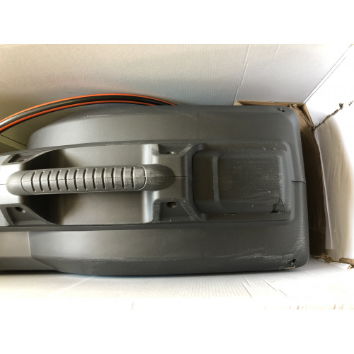 KIÁRUSÍTÁS GARDENA Comfort fali tömlődoboz 35 roll-up automatic 8024-20 SÉRÜLT