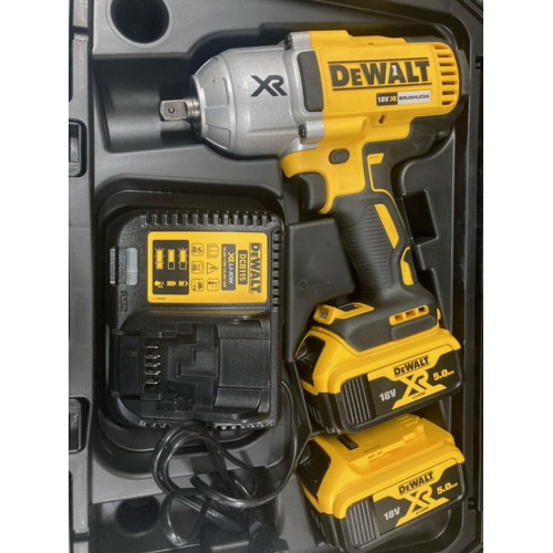 DeWALT DCF899P2-QW Akkus ütvecsavarozó 18V 1/2" (950 Nm/2x5,0Ah) Tstak