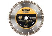 DeWALT DT40260-QZ Extreme Runtime Gyémánt vágókorong 230x22,2mm