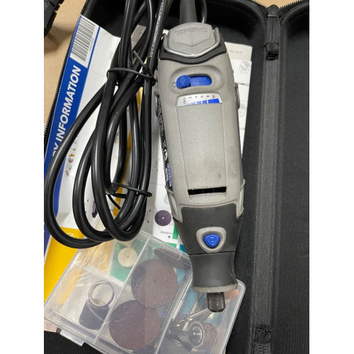DREMEL 3000 (3000-15) Multifunkciós szerszám, 15 tartozékkal F0133000JC SZERVIZELT