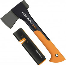 Fiskars Szett kemping fejsze X7 + Xsharp fejsze- és késélező 1020183