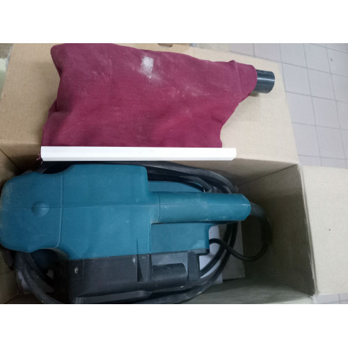 Makita 9911 Szalagcsiszoló 457x76mm, 650W SZERVIZELT, HASZNÁLT