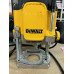 KIÁRUSÍTÁS DeWALT DWE625KT-QS Felsőmaró (80mm/2300W) szerszámbefogás 12mm Tstak SÉRÜLT